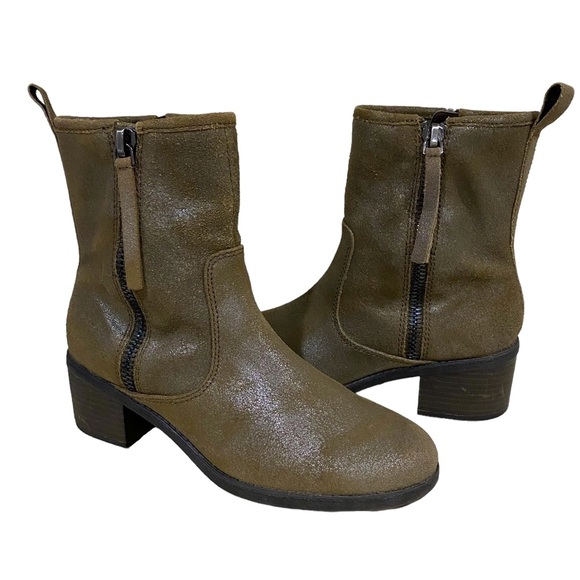 Clarks Collection Cushion Soft Novella Devon Metallic Brown Ankle Boots Size 7.5 - Picture 1 of 12